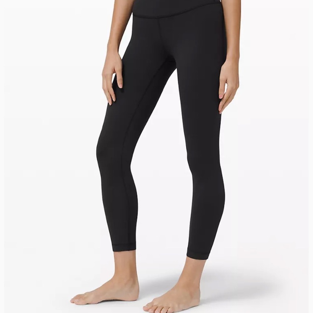 Lululemon 25” Wunder Under leggings size 4